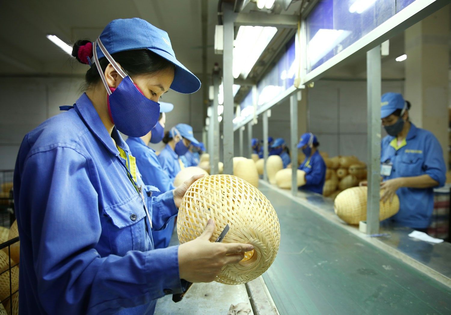 Les entreprises européennes font confiance à la nouvelle stratégie anti-épidémique du Vietnam